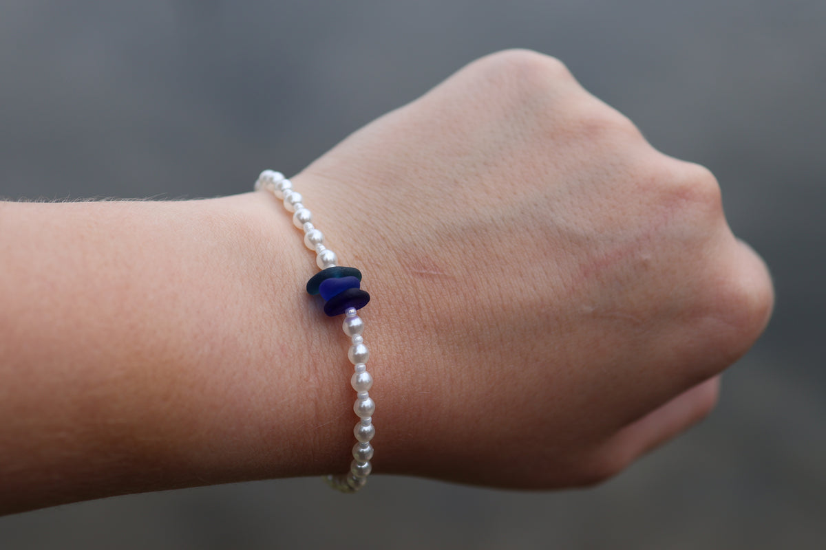 Sea Glass Small Pearl Bracelet