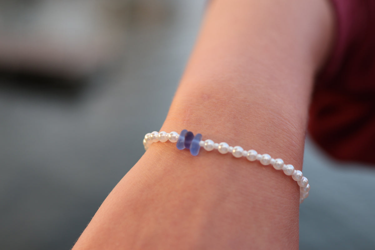 Sea Glass Small Pearl Bracelet